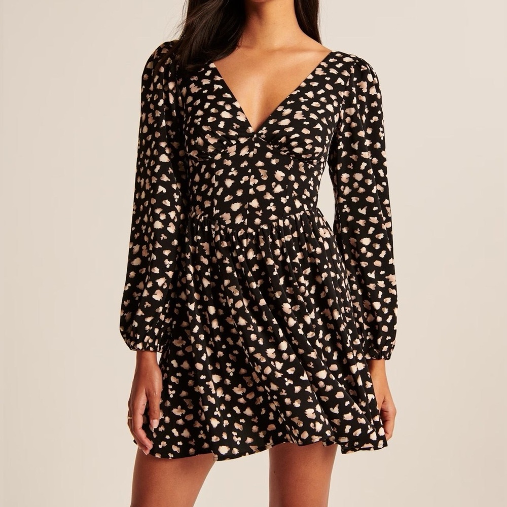 Abercrombie Drop Waist Black Corset Mini Dress NWOT size L Tall